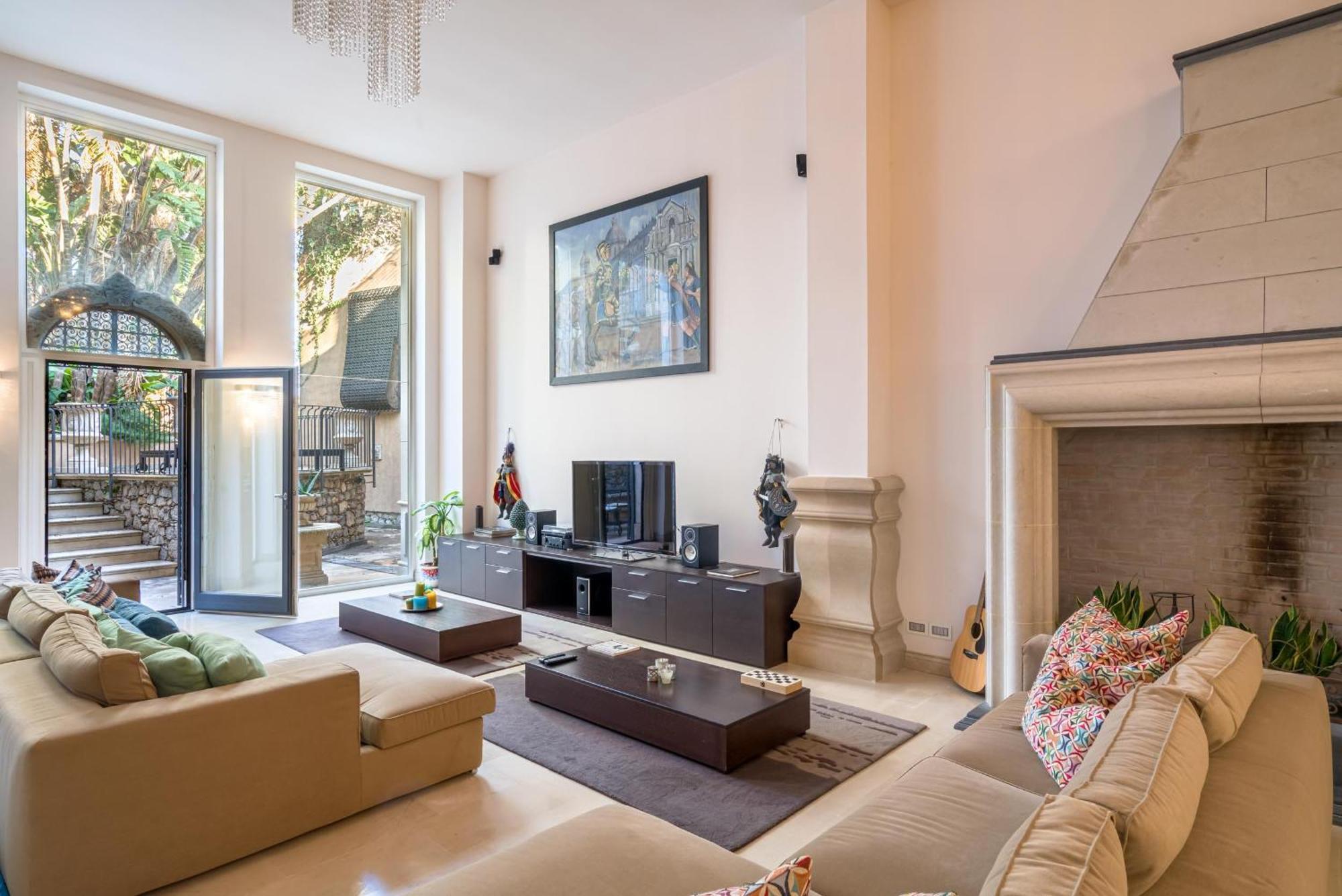 Atelier Taormina Spacious Guesthouse With Pool 外观 照片
